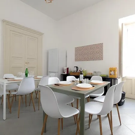 Apartment Dimora Lavica *